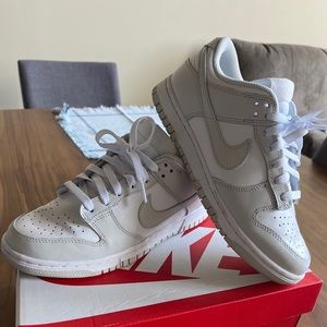 Nike dunk low Photon White